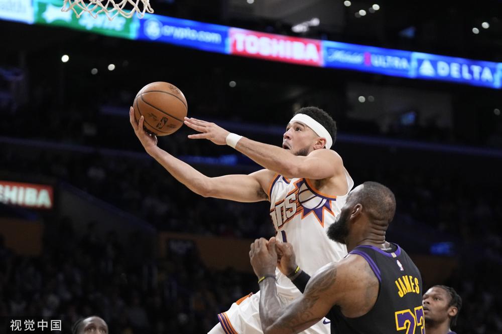 其跑动和拦 其跑动和拦