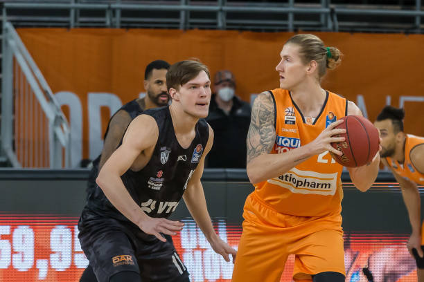 或许正是借 或许正是借