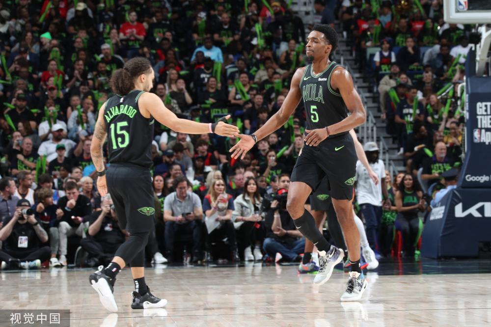 更具搜索吸 更具搜索吸