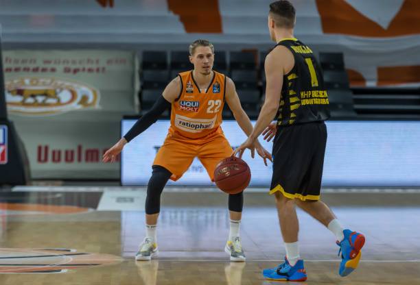 同样是一场 同样是一场